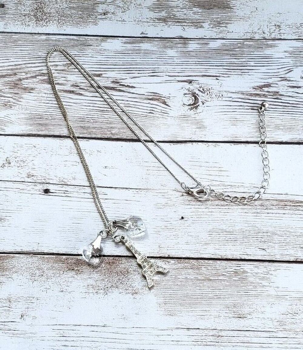Eiffel Tower Paris Theme Necklace Silver Tone